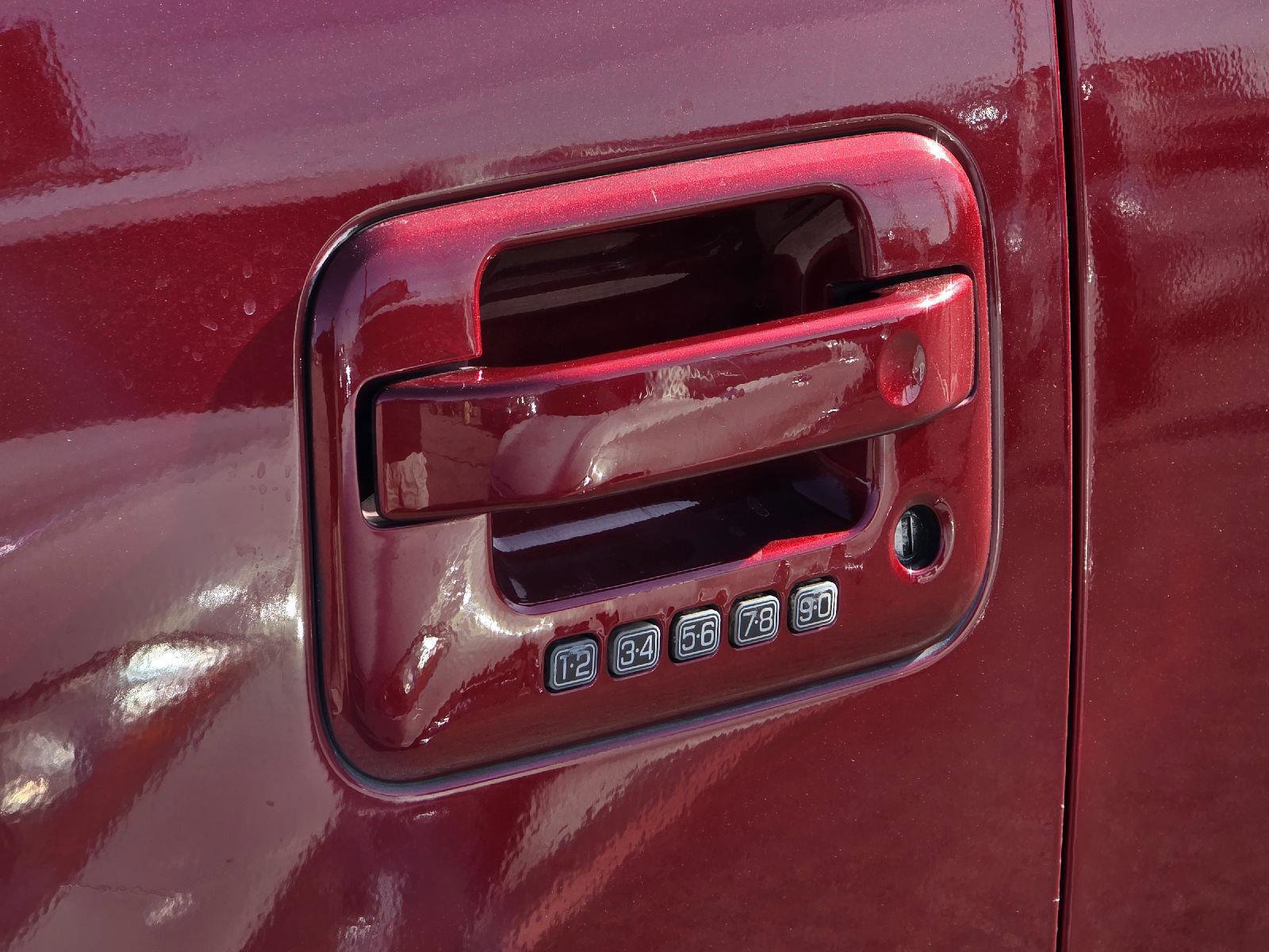 Used 2013 Ford F150 Lariat w/ Luxury Equipment Group image 50