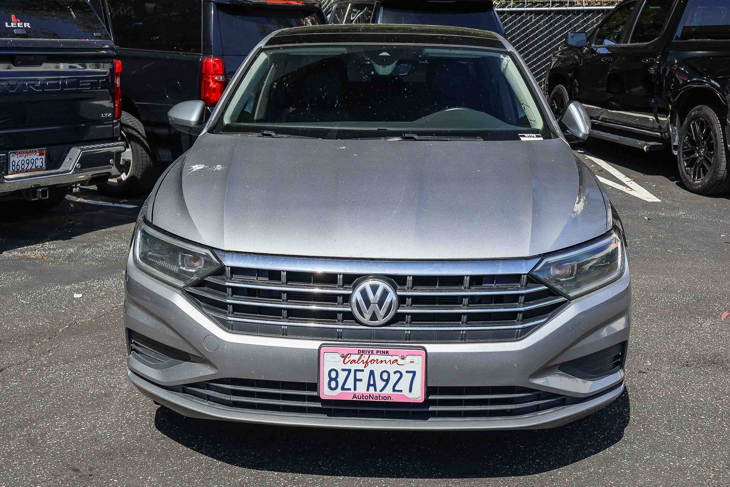 Used 2019 Volkswagen Jetta SEL image 2
