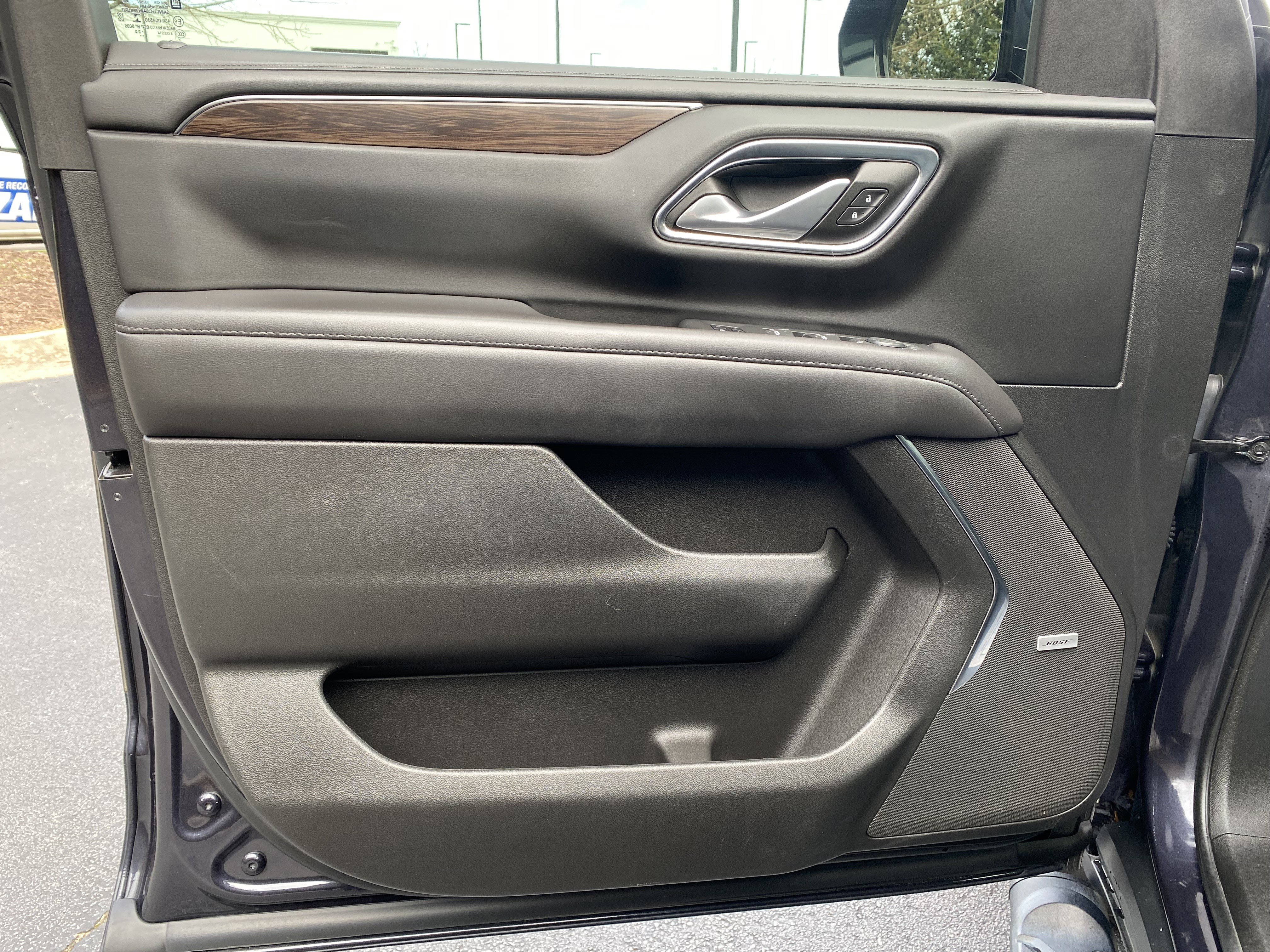 Used 2023 Chevrolet Suburban Z71 AWD/4WD image 16