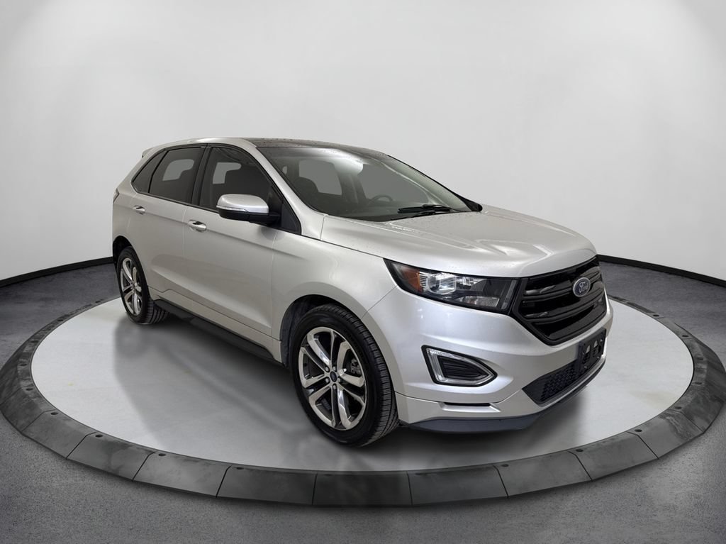 Used 2018 Ford Edge Sport w/ Technology Package AWD/4WD image 3