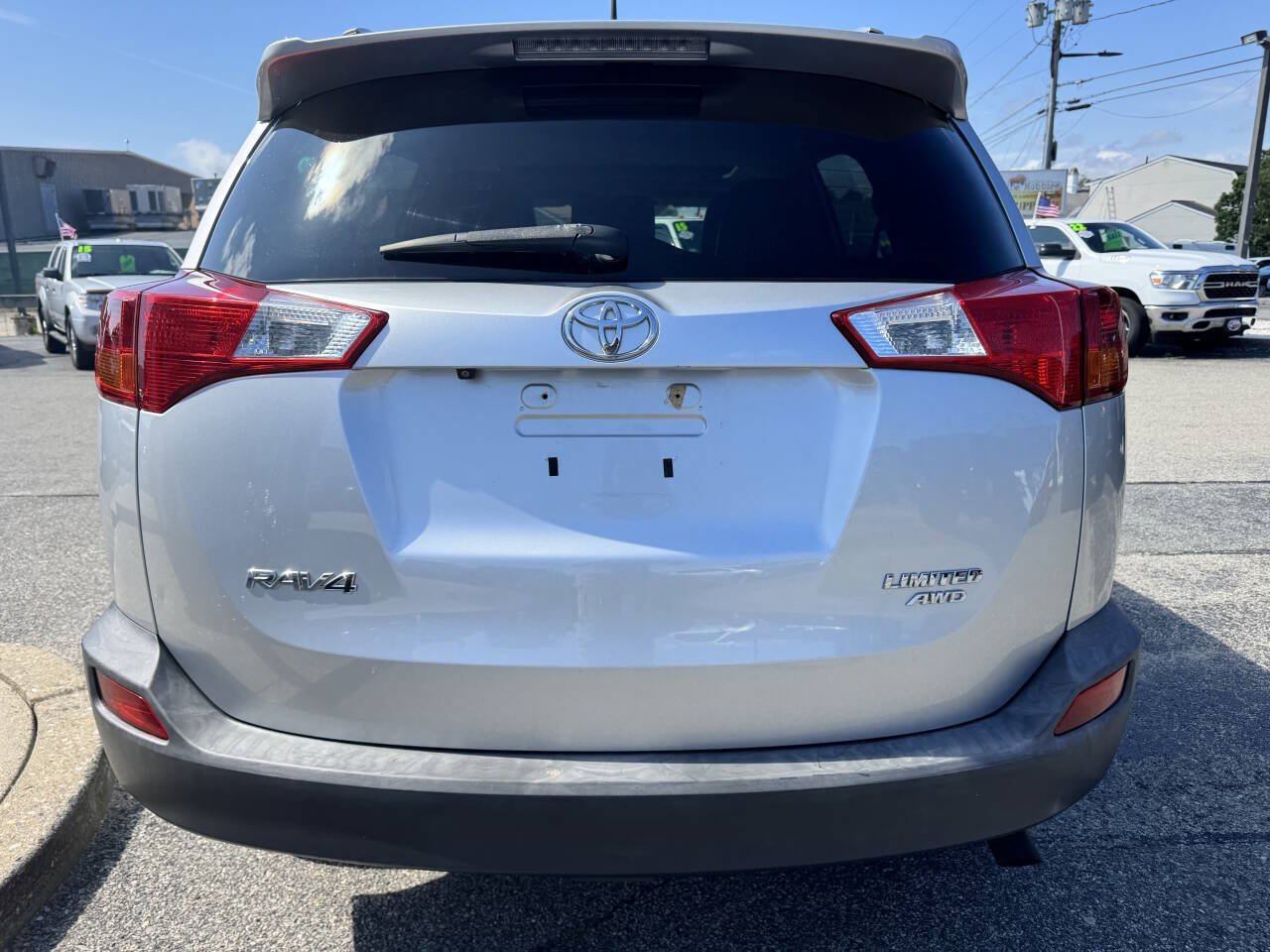 Used 2013 Toyota RAV4 Limited AWD/4WD image 9
