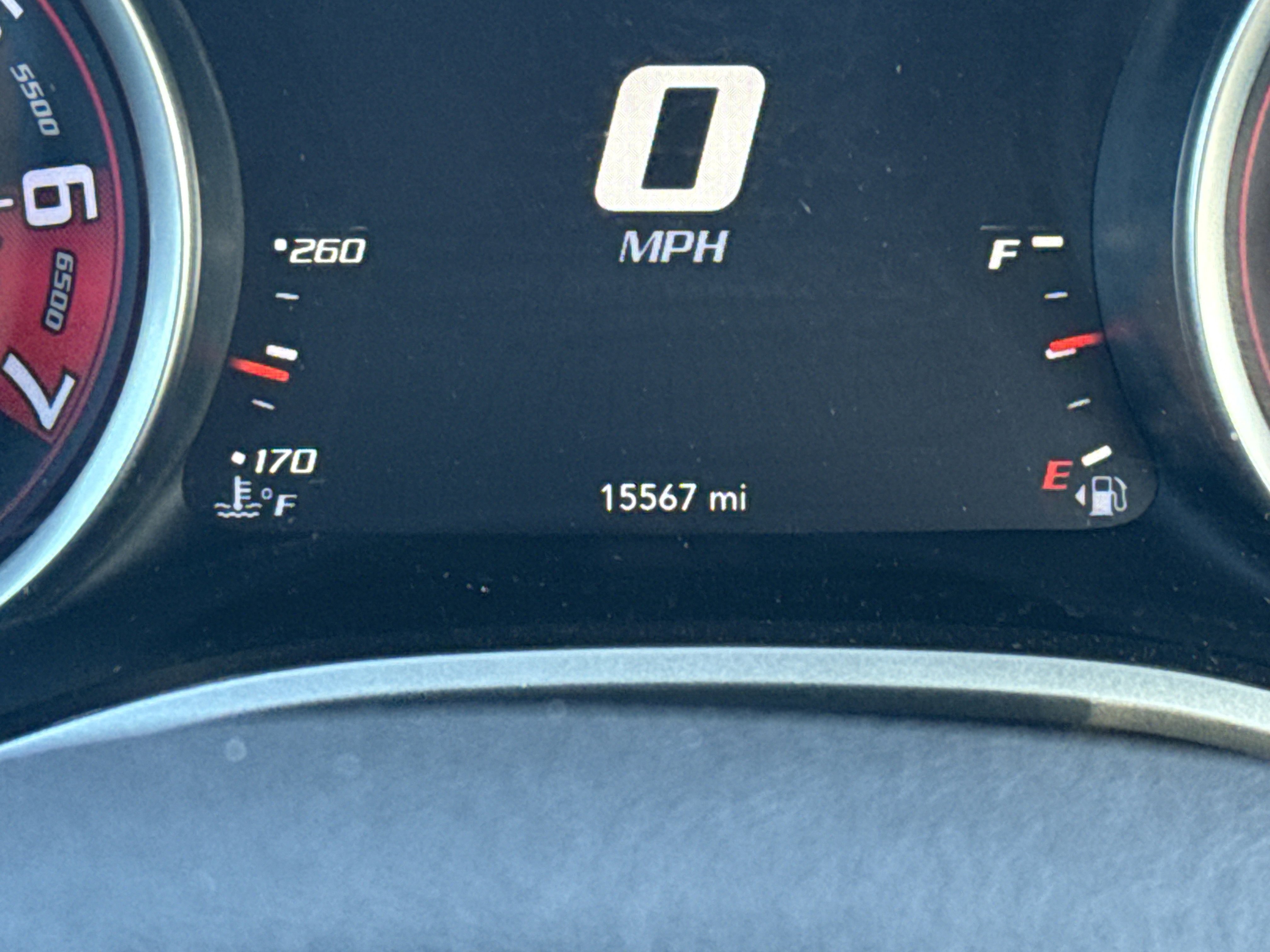 Used 2016 Dodge Challenger SRT w/ Technology Group image 22