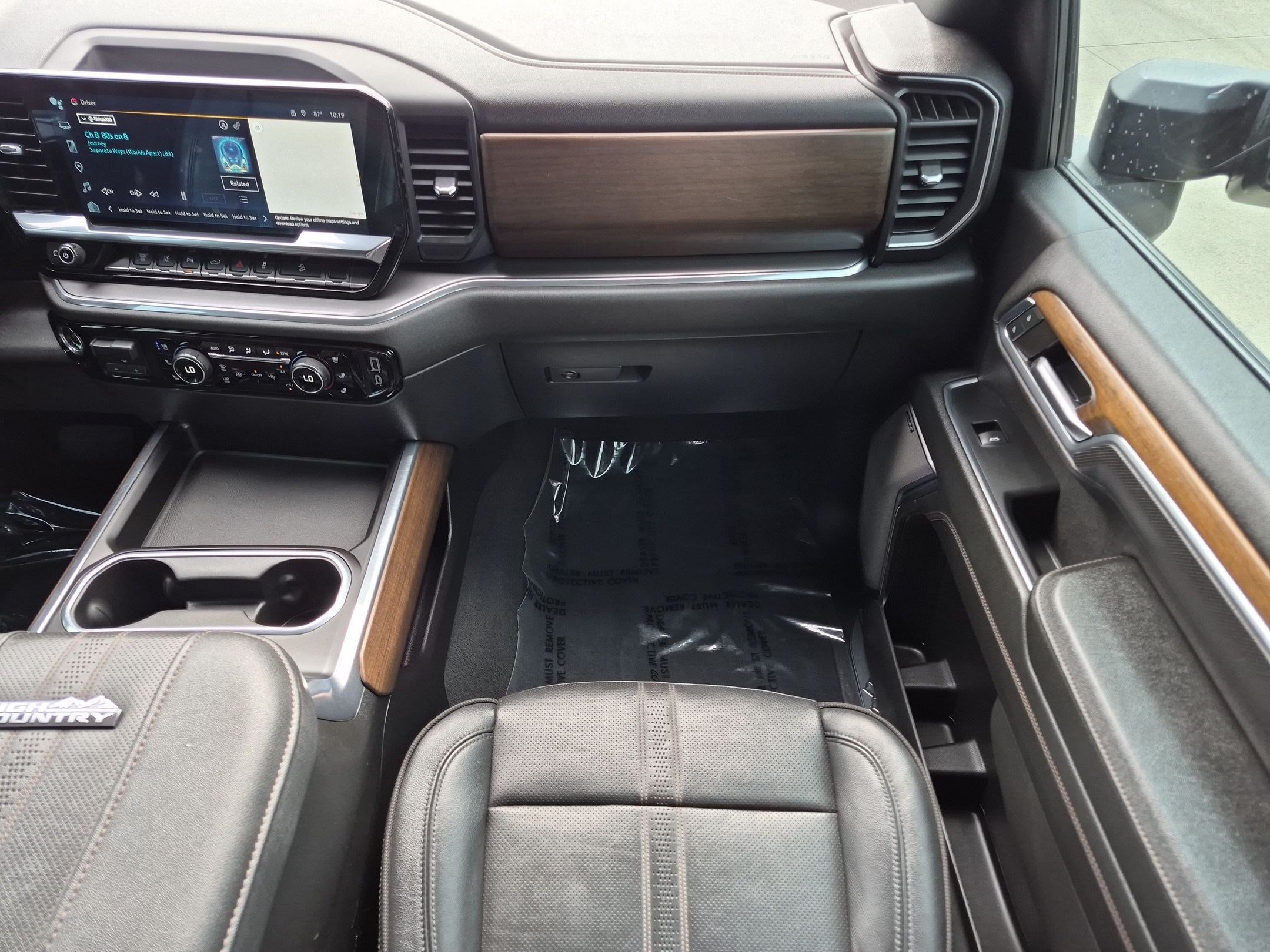 Certified 2024 Chevrolet Silverado 3500 High Country w/ High Country Premium Package AWD/4WD image 31