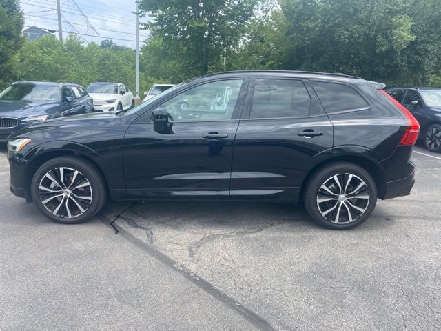 Used 2023 Volvo XC60 B5 Plus w/ Climate Package AWD/4WD image 14