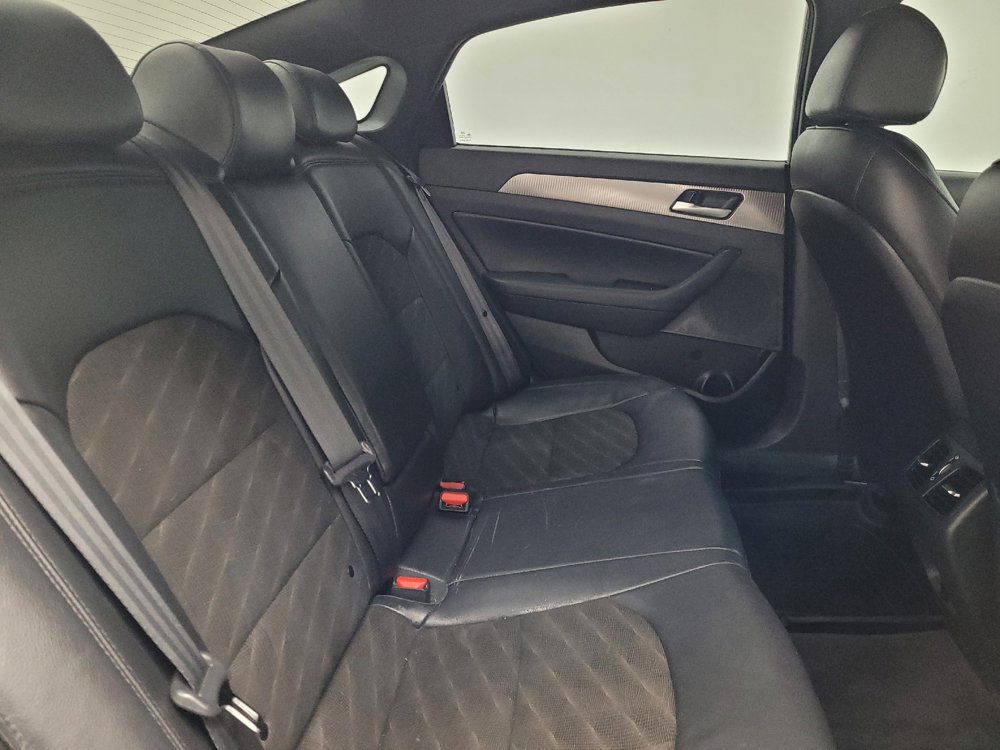Used 2019 Hyundai Sonata Sport w/ Winter Weather Package image 19