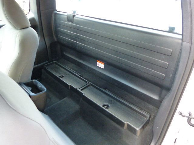 Used 2017 Toyota Tacoma SR image 25