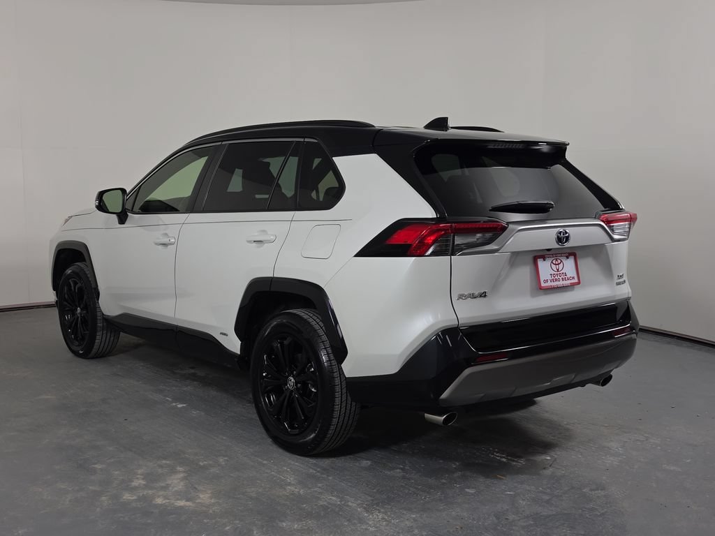 Certified 2023 Toyota RAV4 XSE AWD/4WD image 4