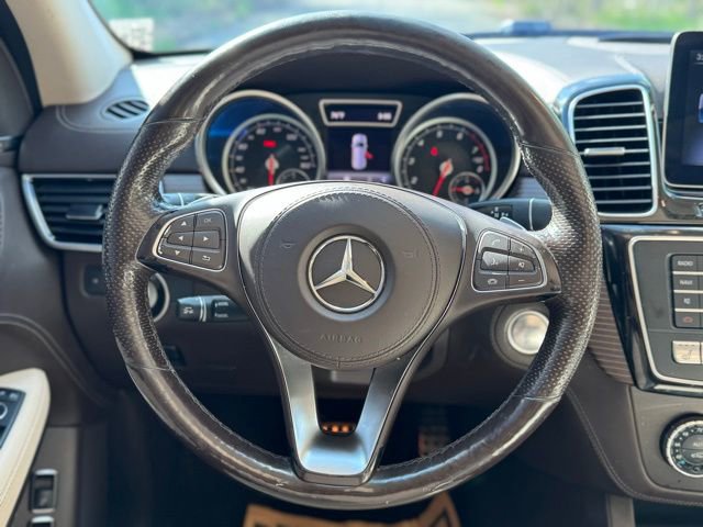 Used 2018 Mercedes-Benz GLS 550 4MATIC image 26