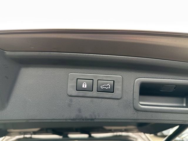 Certified 2023 Subaru Forester Limited AWD/4WD image 31