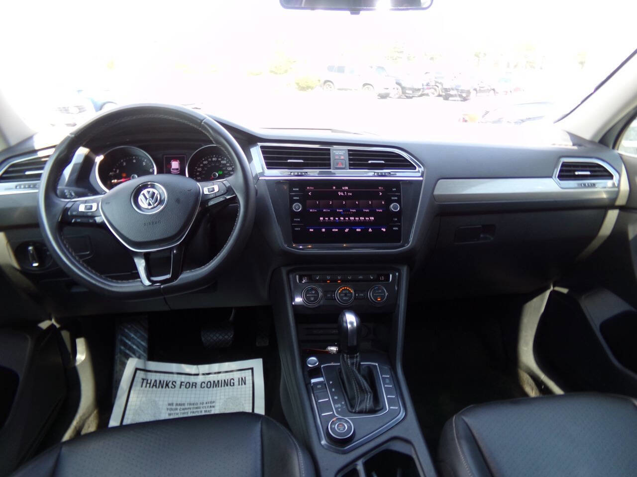 Used 2021 Volkswagen Tiguan SE image 19