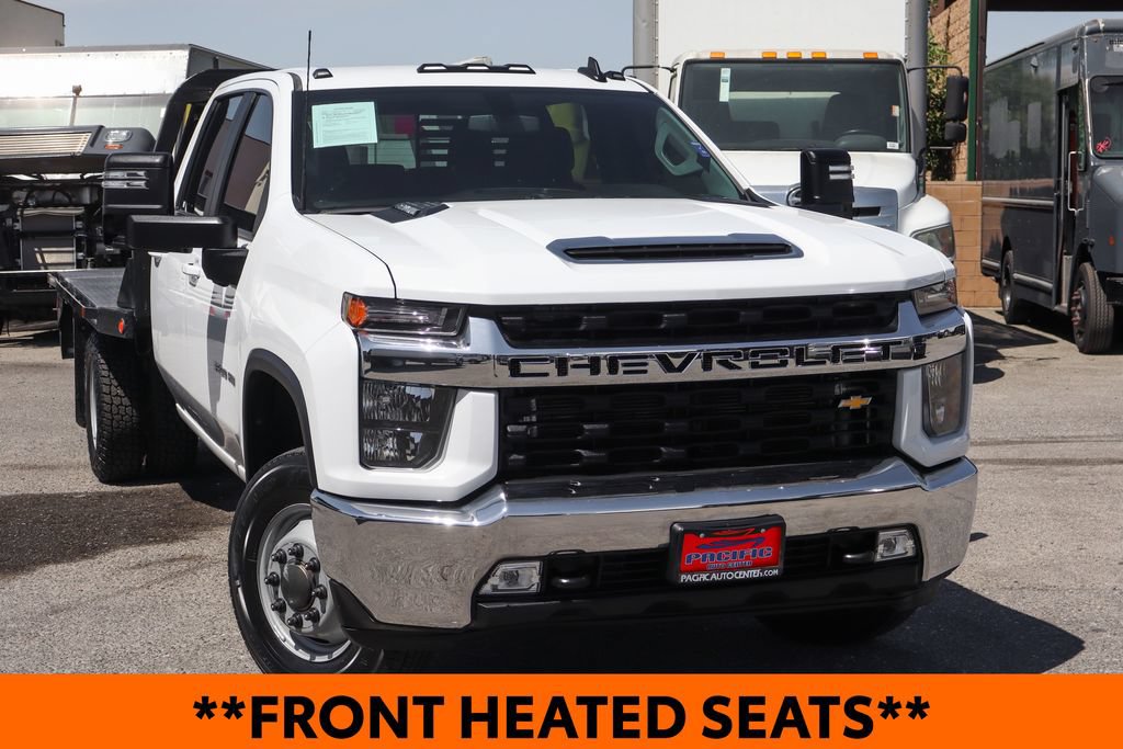 Used 2022 Chevrolet Silverado 3500 LT w/ Convenience Package AWD/4WD image 2