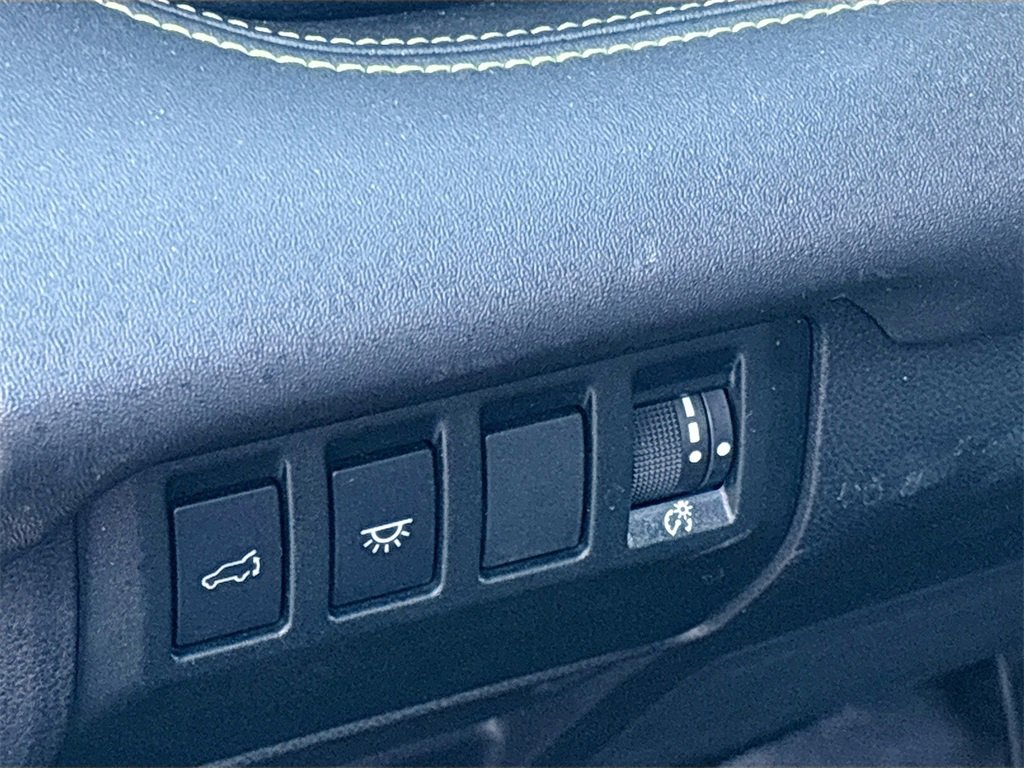 Used 2024 Subaru Ascent Limited image 10