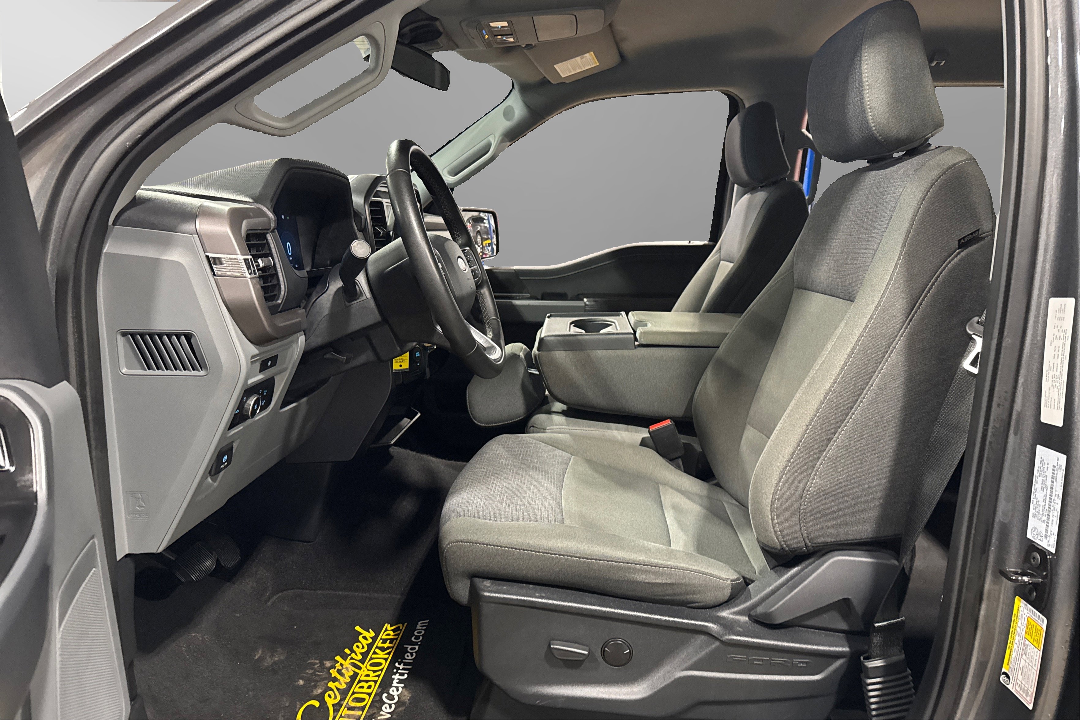 Used 2025 Ford F150 XLT w/ Equipment Group 301A Standard image 19