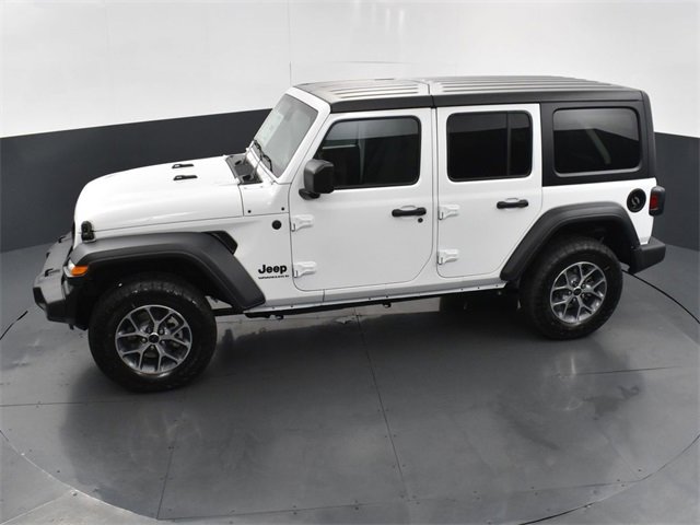 Used 2024 Jeep Wrangler Sport S image 37