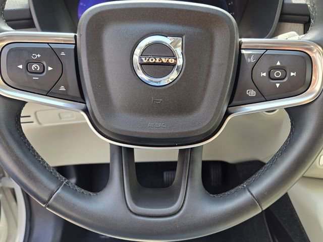 Used 2023 Volvo XC40 B4 Plus w/ Protection Package image 29