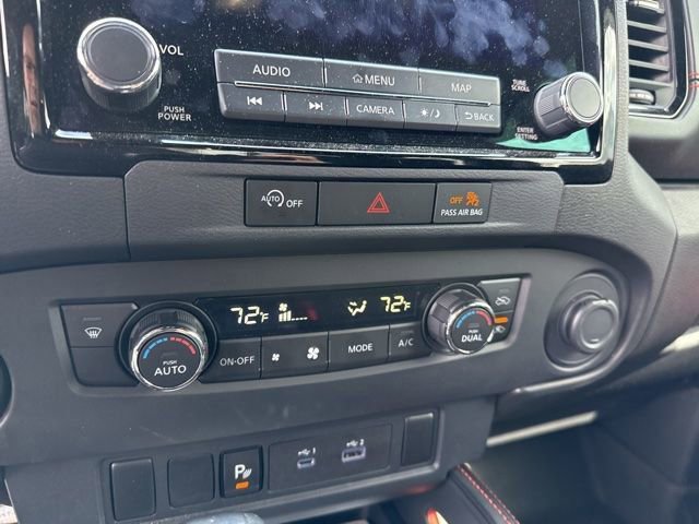 Used 2024 Nissan Frontier PRO-4X w/ Technology Package image 12