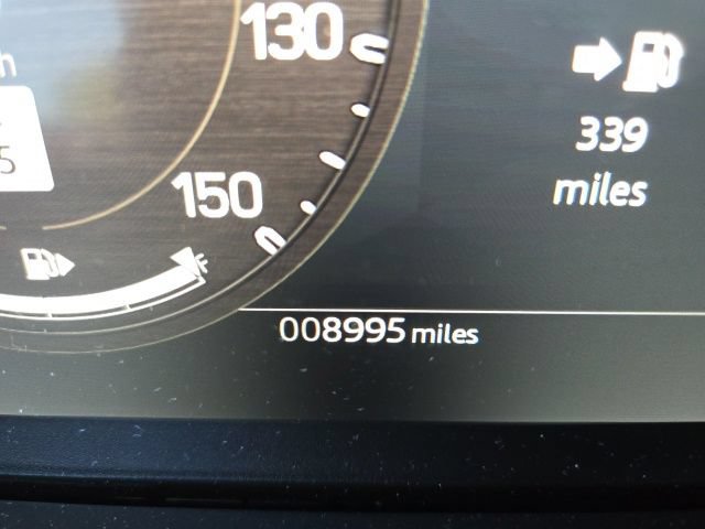 Used 2025 Land Rover Defender 110 S AWD/4WD image 18