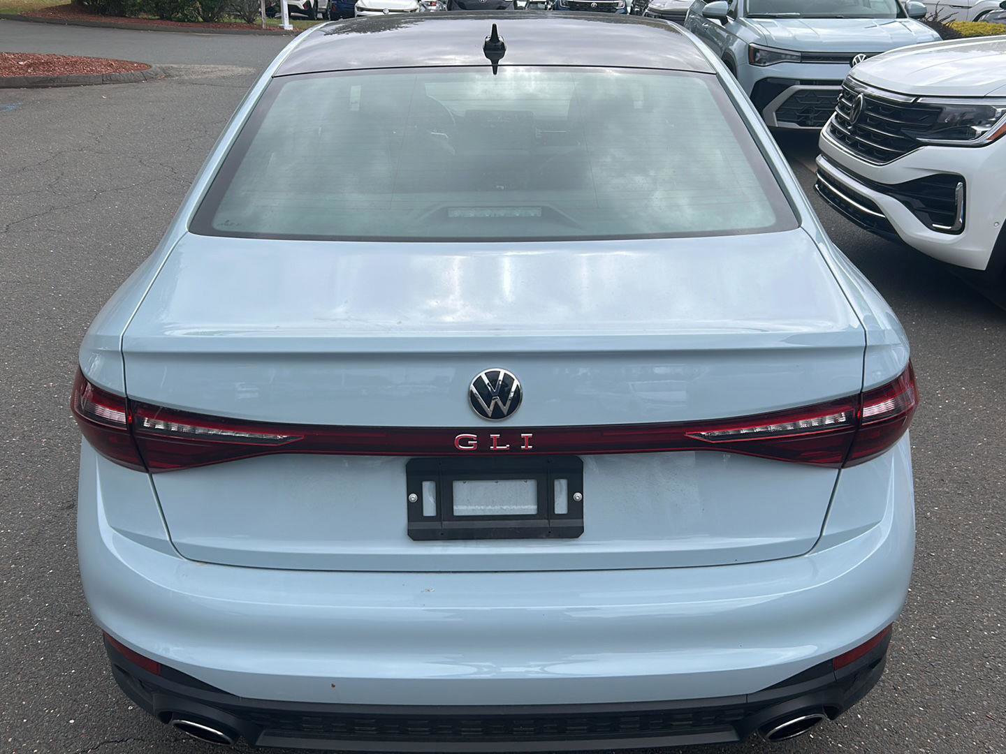 Used 2025 Volkswagen Jetta GLI Autobahn image 3