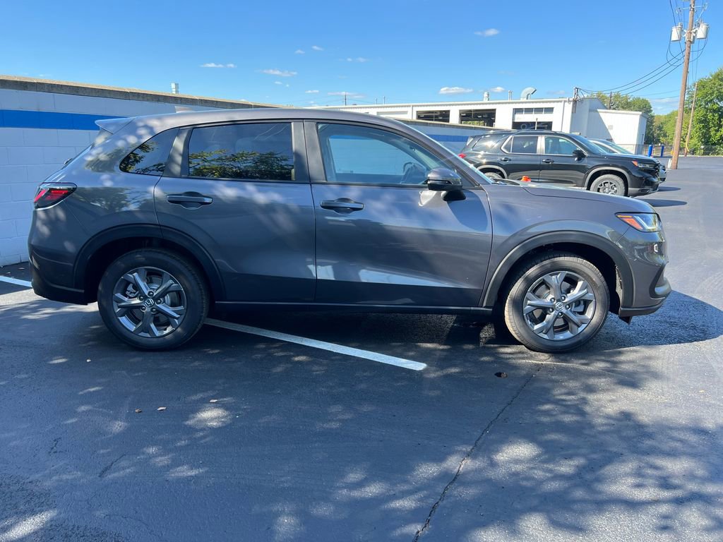 Used 2026 Honda HR-V LX image 6