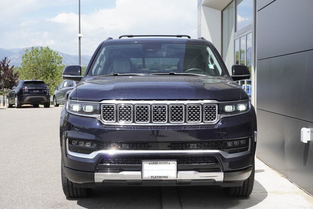 Used 2023 Jeep Grand Wagoneer 4WD image 5