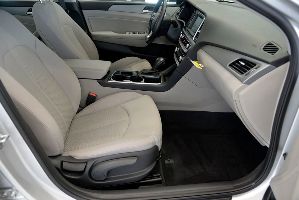 Used 2018 Hyundai Sonata SEL image 30