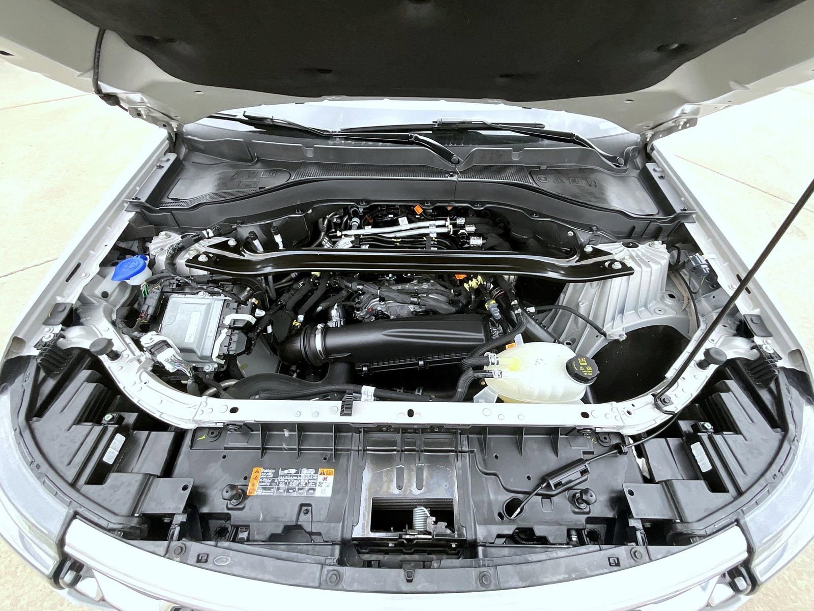 Used 2025 Ford Explorer Platinum w/ LUX Leather Package image 30