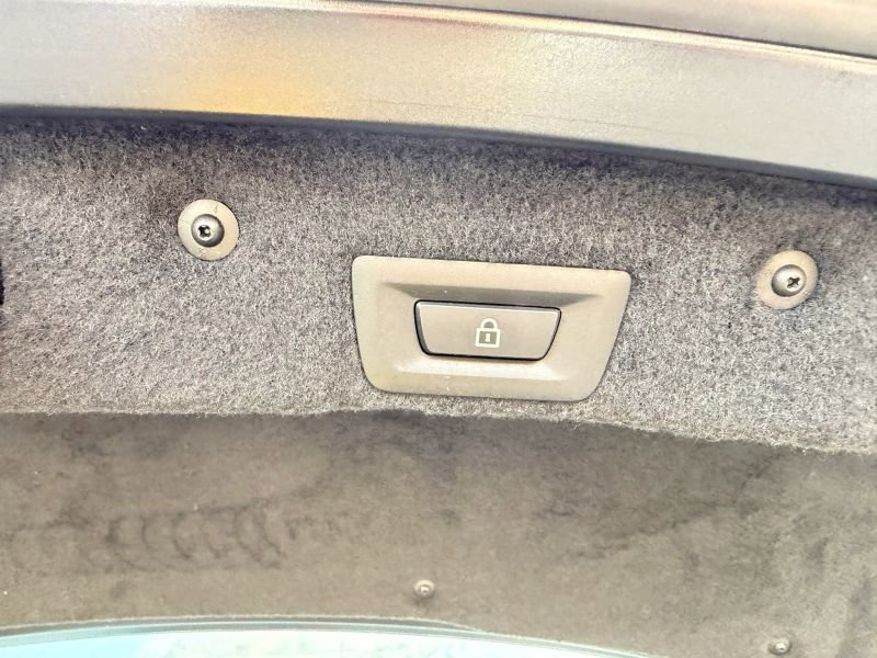 Used 2015 BMW 650i Gran Coupe xDrive AWD/4WD image 37