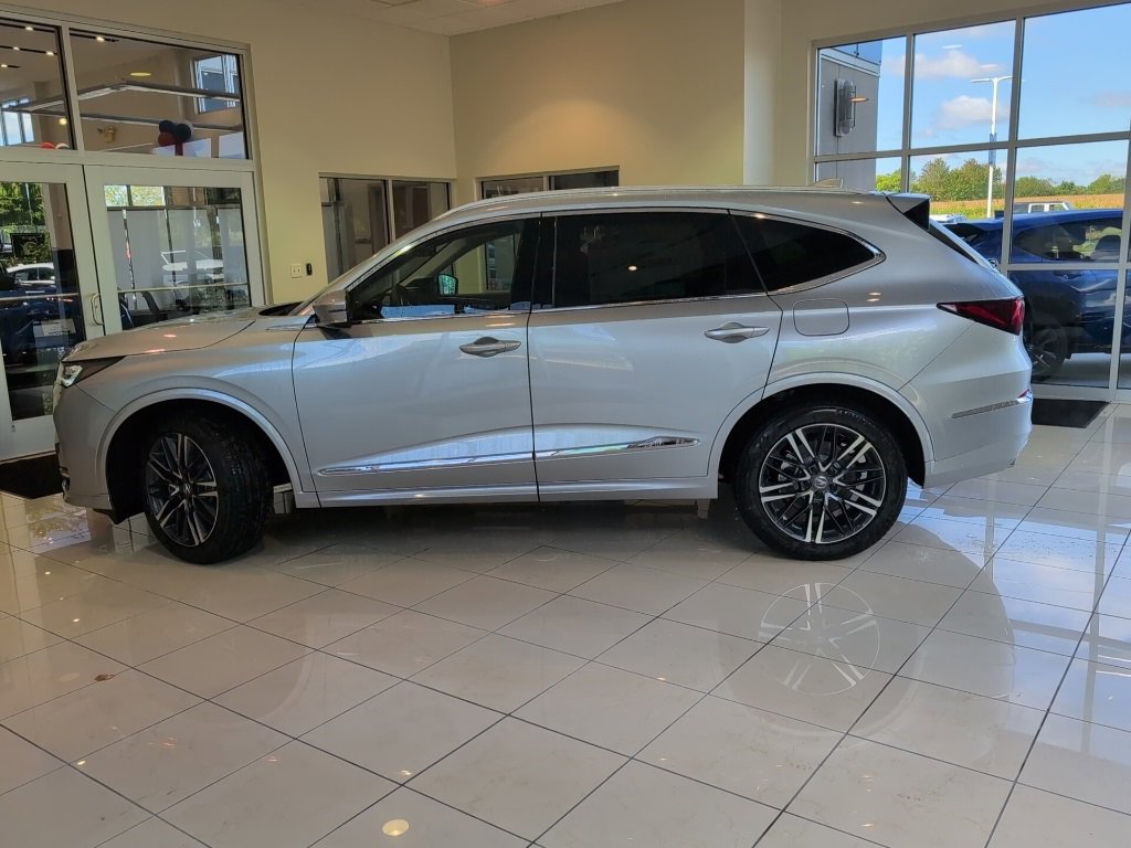 New 2026 Acura MDX w/ Advance Package image 2