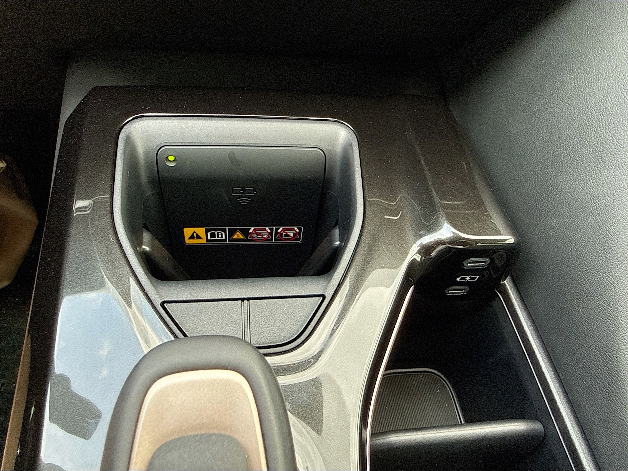 Used 2025 Toyota Crown XLE image 29