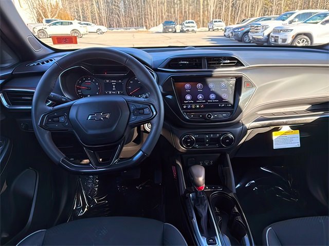 Certified 2023 Chevrolet TrailBlazer RS w/ Convenience Package image 21