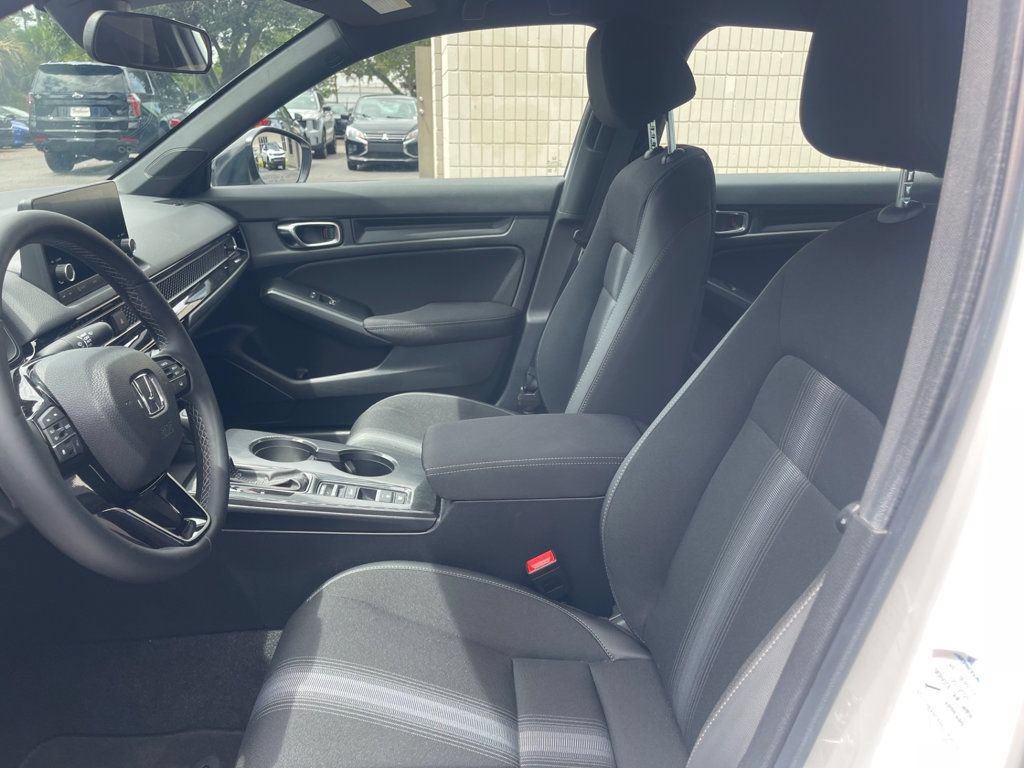 Used 2025 Honda Civic Sport image 11