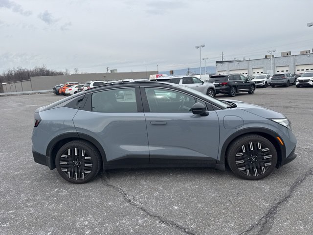 New 2026 Nissan Leaf Platinum+ w/ Cargo Package (Platinum+) FWD image 4