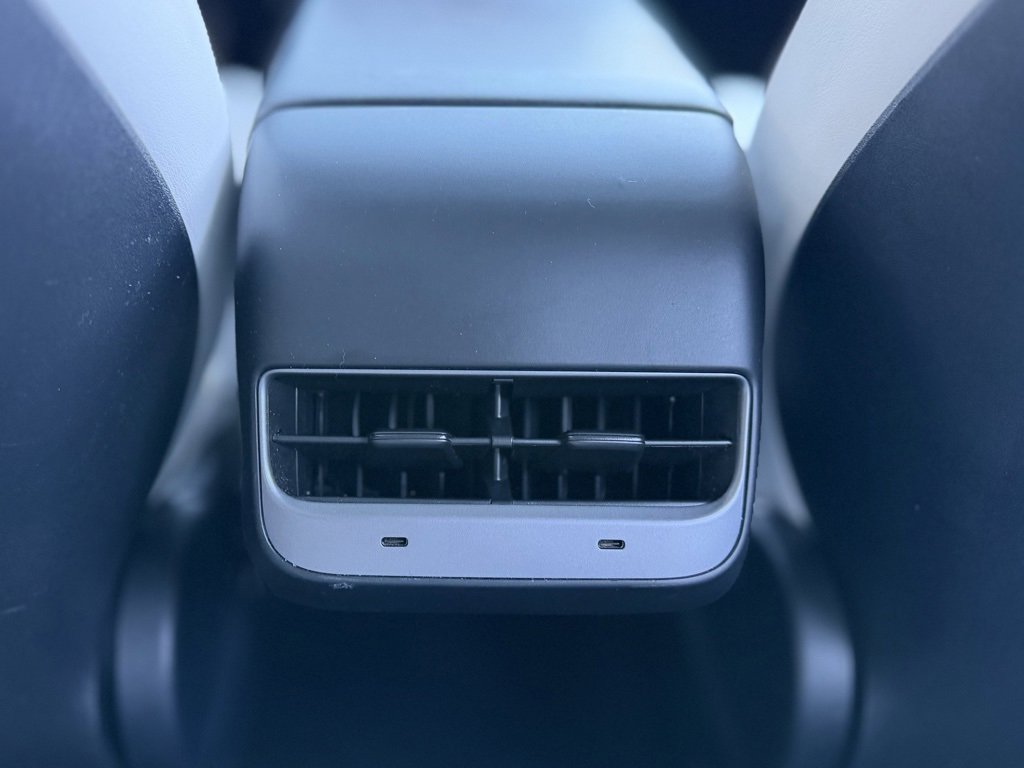 Used 2022 Tesla Model 3 Long Range image 47