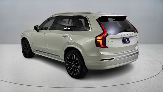 New 2026 Volvo XC90 T8 Plus w/ Protection Package Premier AWD/4WD image 5