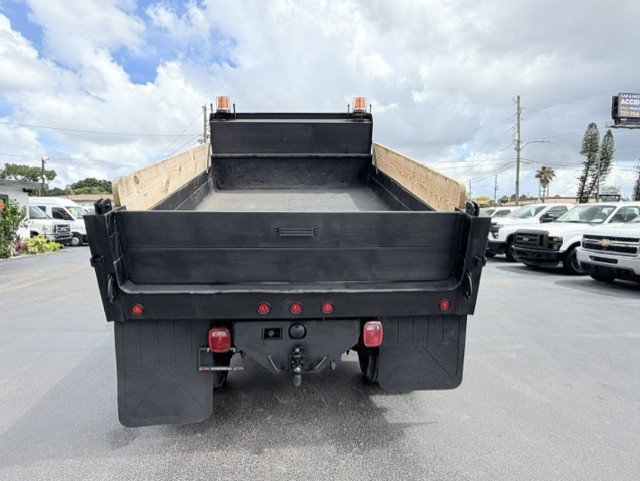 Used 1997 Ford F450 2WD Regular Cab Super Duty image 7