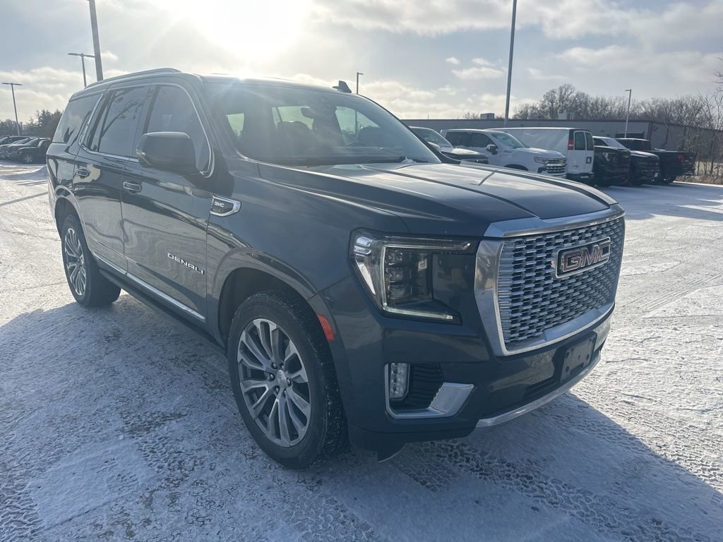 Used 2021 GMC Yukon Denali w/ Denali Premium Package image 5