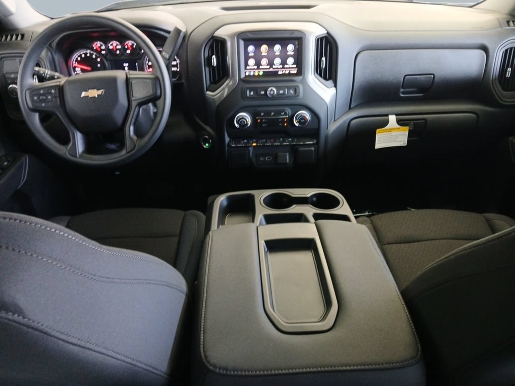 New 2026 Chevrolet Silverado 1500 Custom RWD image 12