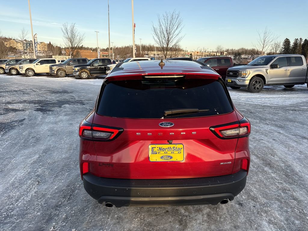 Used 2025 Ford Escape ST-Line w/ Tech Pack #1 image 7
