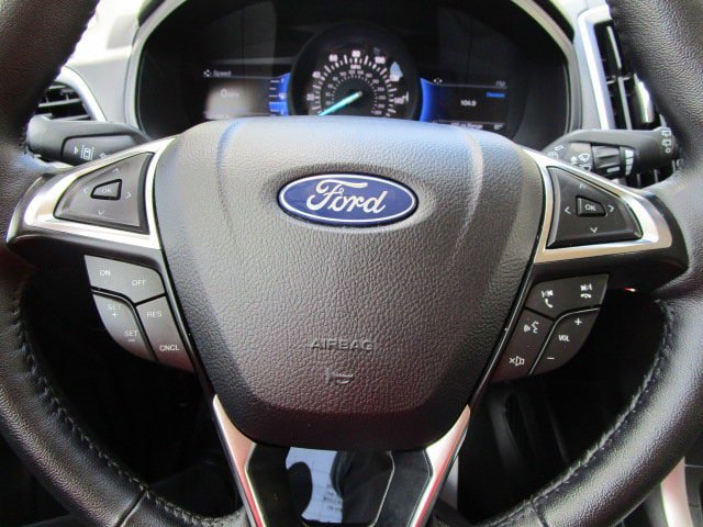 Used 2024 Ford Edge SEL image 17