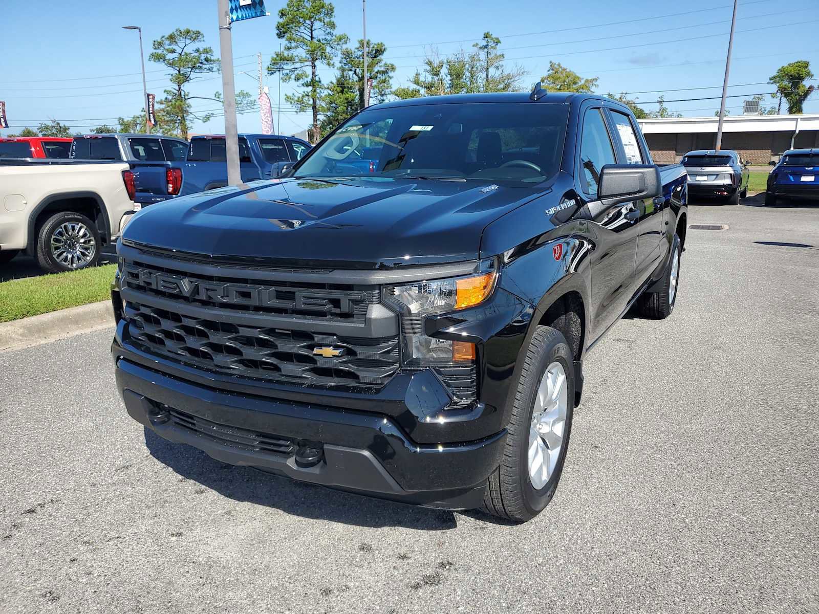 New 2026 Chevrolet Silverado 1500 Custom