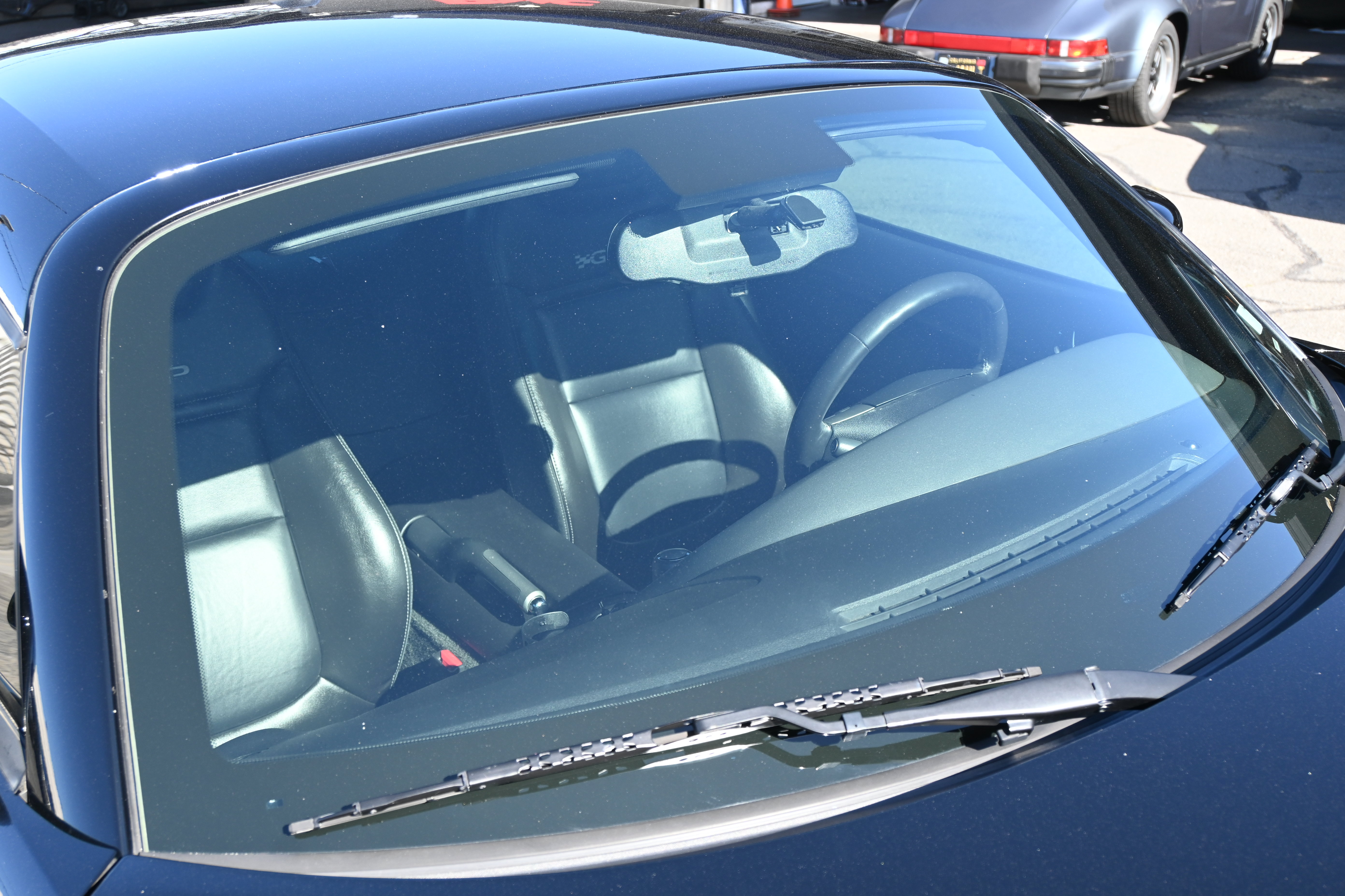 Used 2009 Pontiac Solstice GXP w/ Premium Package RWD image 22