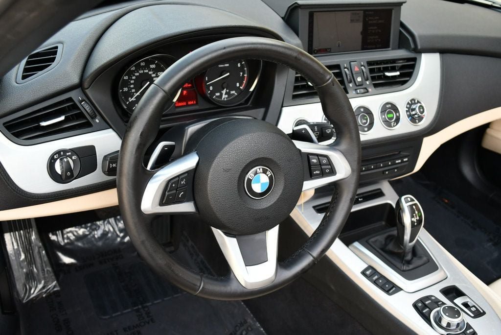 Used 2012 BMW Z4 sDrive35i RWD image 56