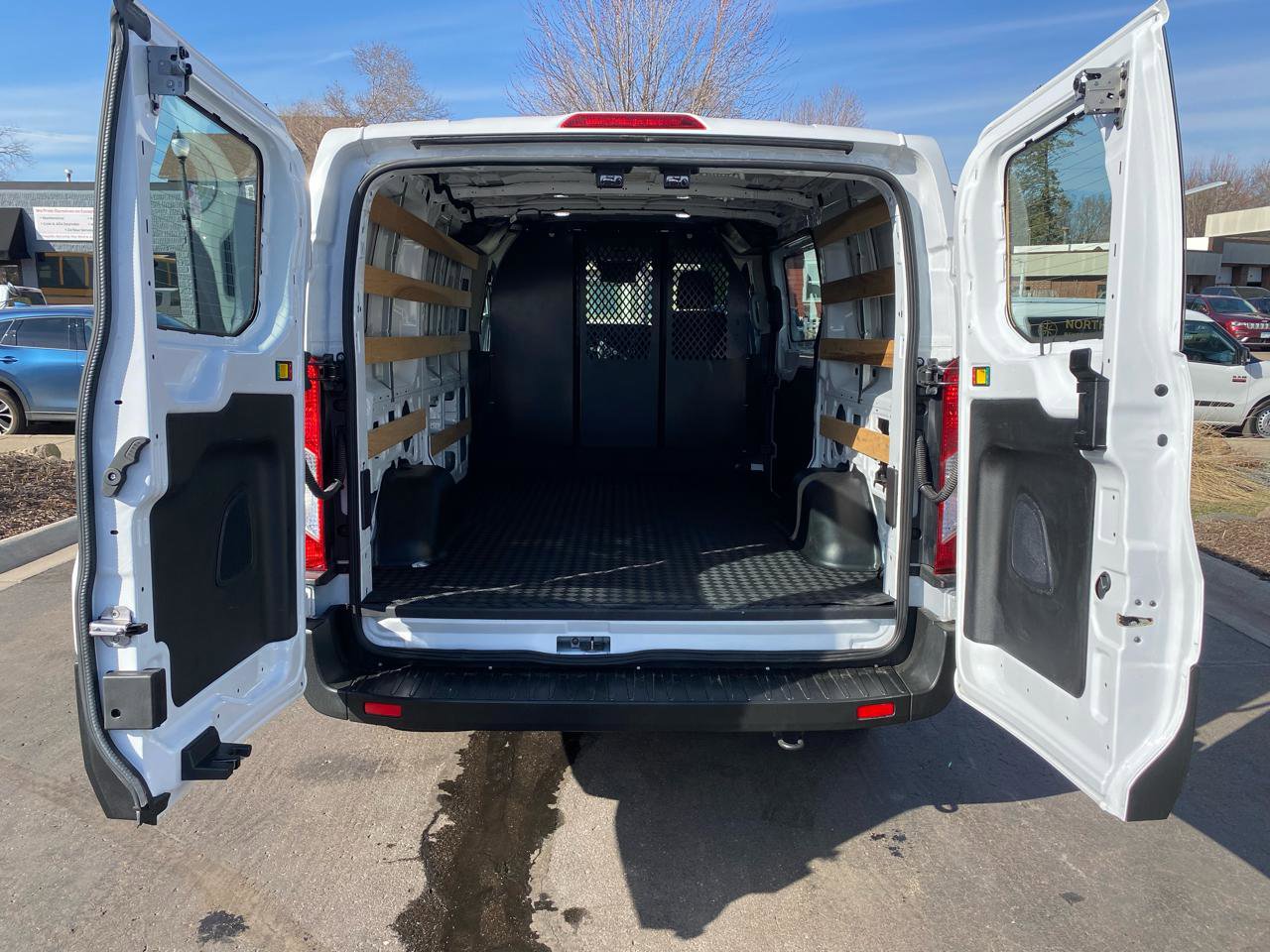 Used 2024 Ford Transit 250 Low Roof w/ Exterior Upgrade Package image 10