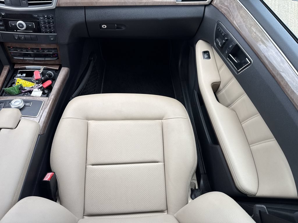 Used 2011 Mercedes-Benz E 350 Sedan image 16
