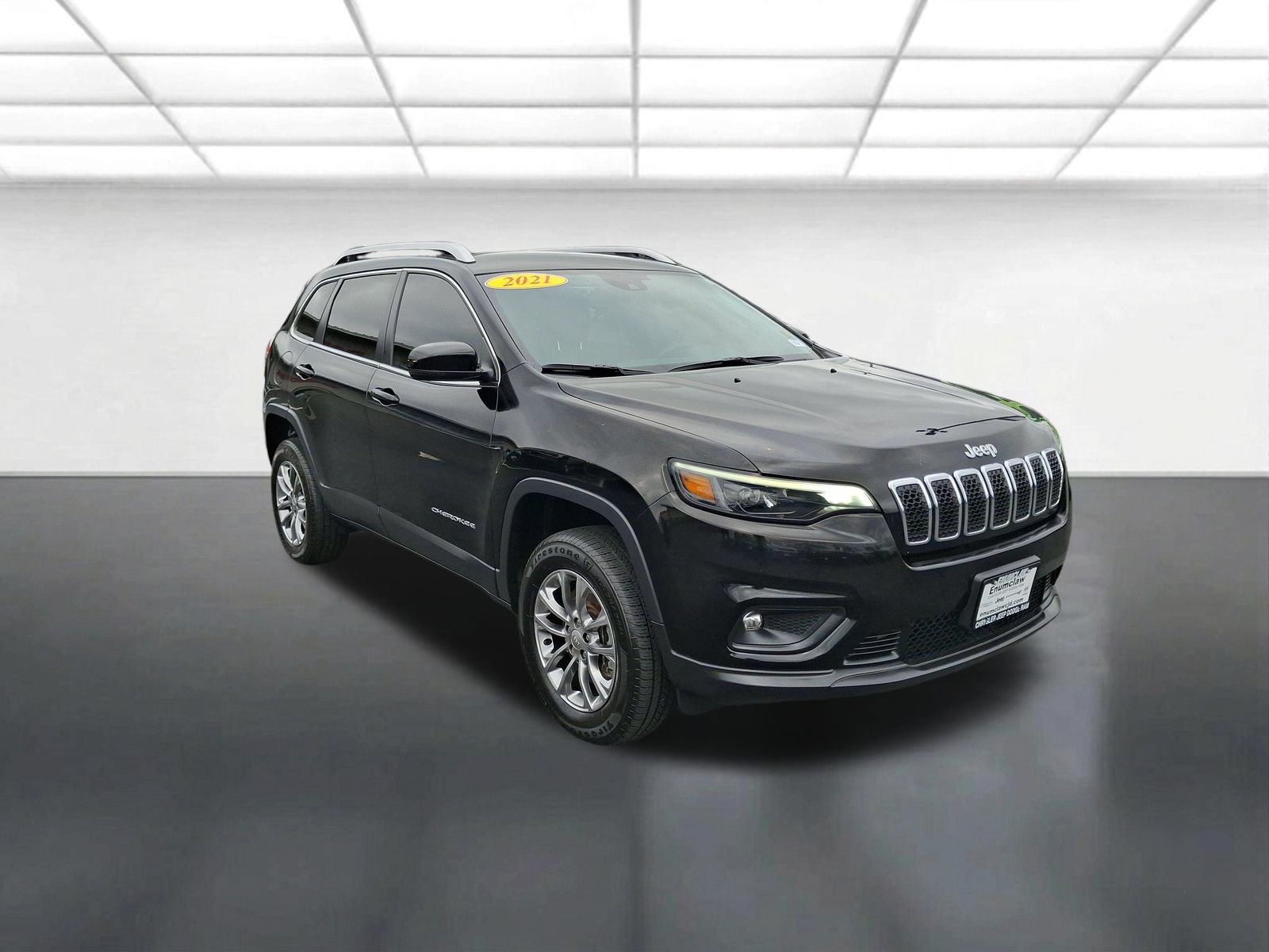 Used 2021 Jeep Cherokee Latitude Lux w/ Sun & Sound Group AWD/4WD image 1