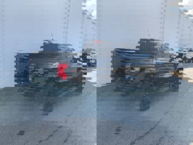 Used 2023 Chevrolet Colorado Trail Boss w/ Technology Package image 4