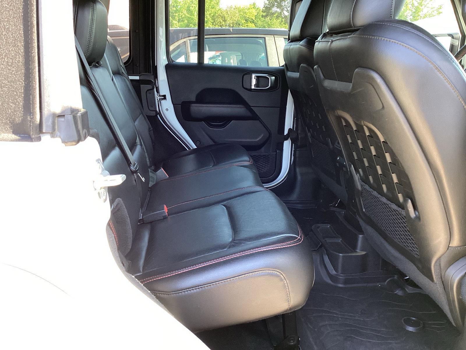 Used 2018 Jeep Wrangler Unlimited Rubicon AWD/4WD image 5