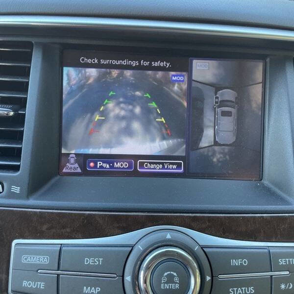 Used 2016 INFINITI QX80 Luxe w/ 22" Wheel Package image 21