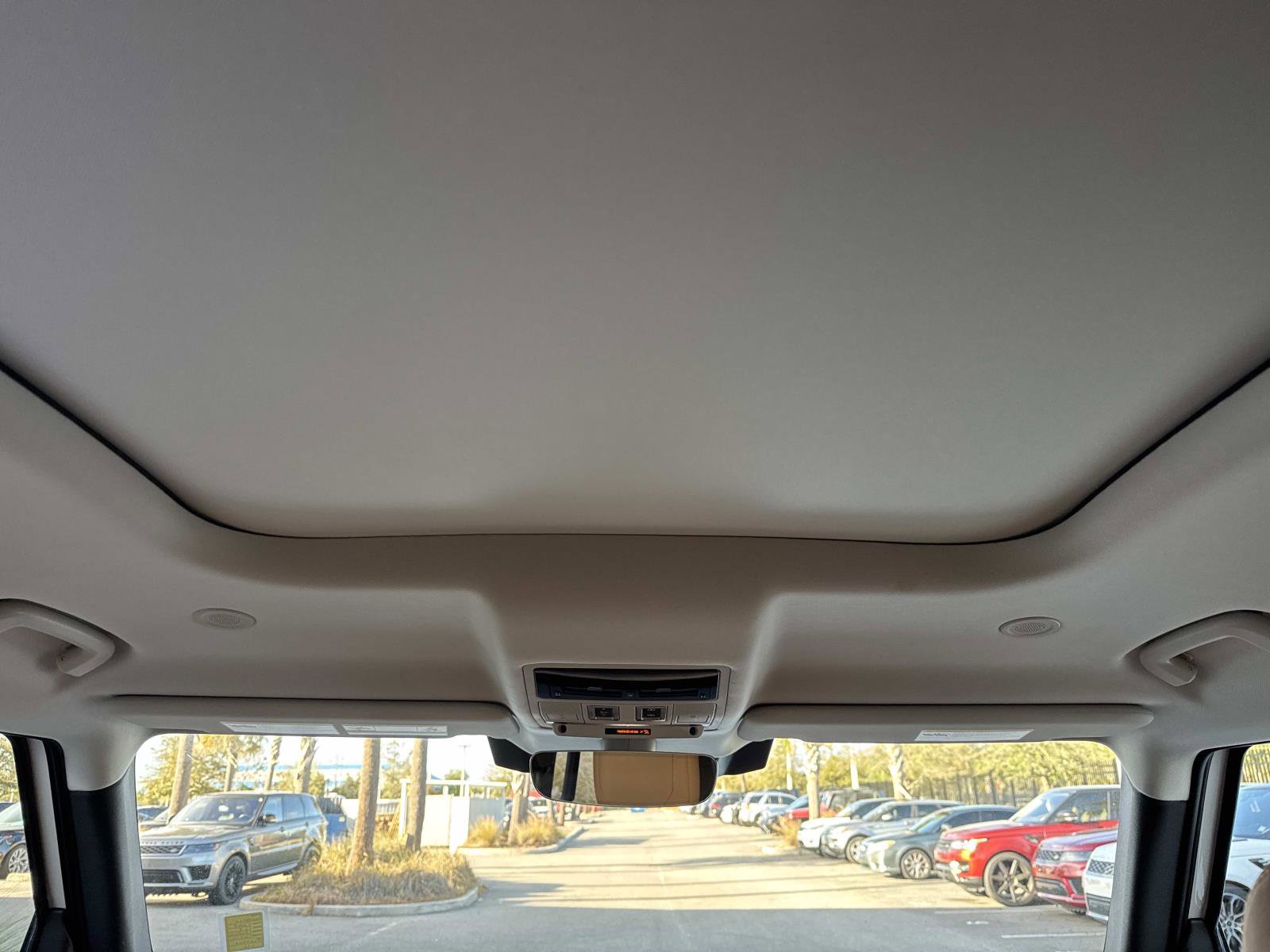 Certified 2024 Land Rover Defender 130 S image 17