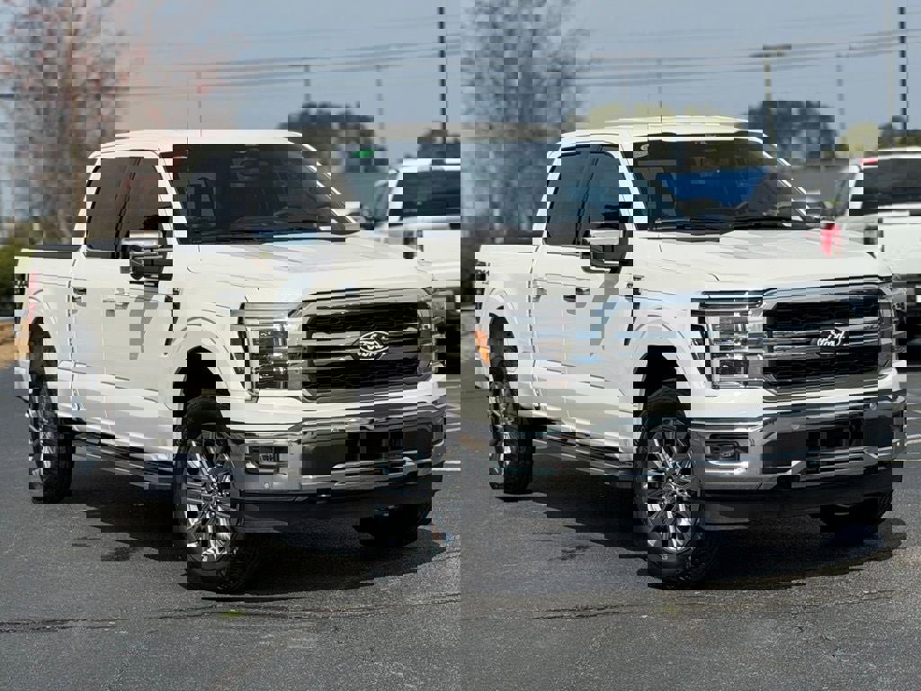 New 2026 Ford F150 Lariat w/ Equipment Group 502A High image 3